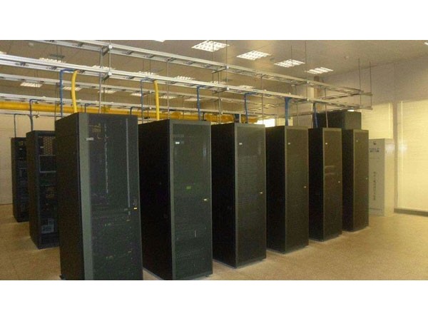 在北京有個通信站機房項目，動環(huán)技術(shù)投標方案怎么做？