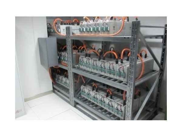 蓄電池損壞，需要機房ups電池在線檢測系統(tǒng)